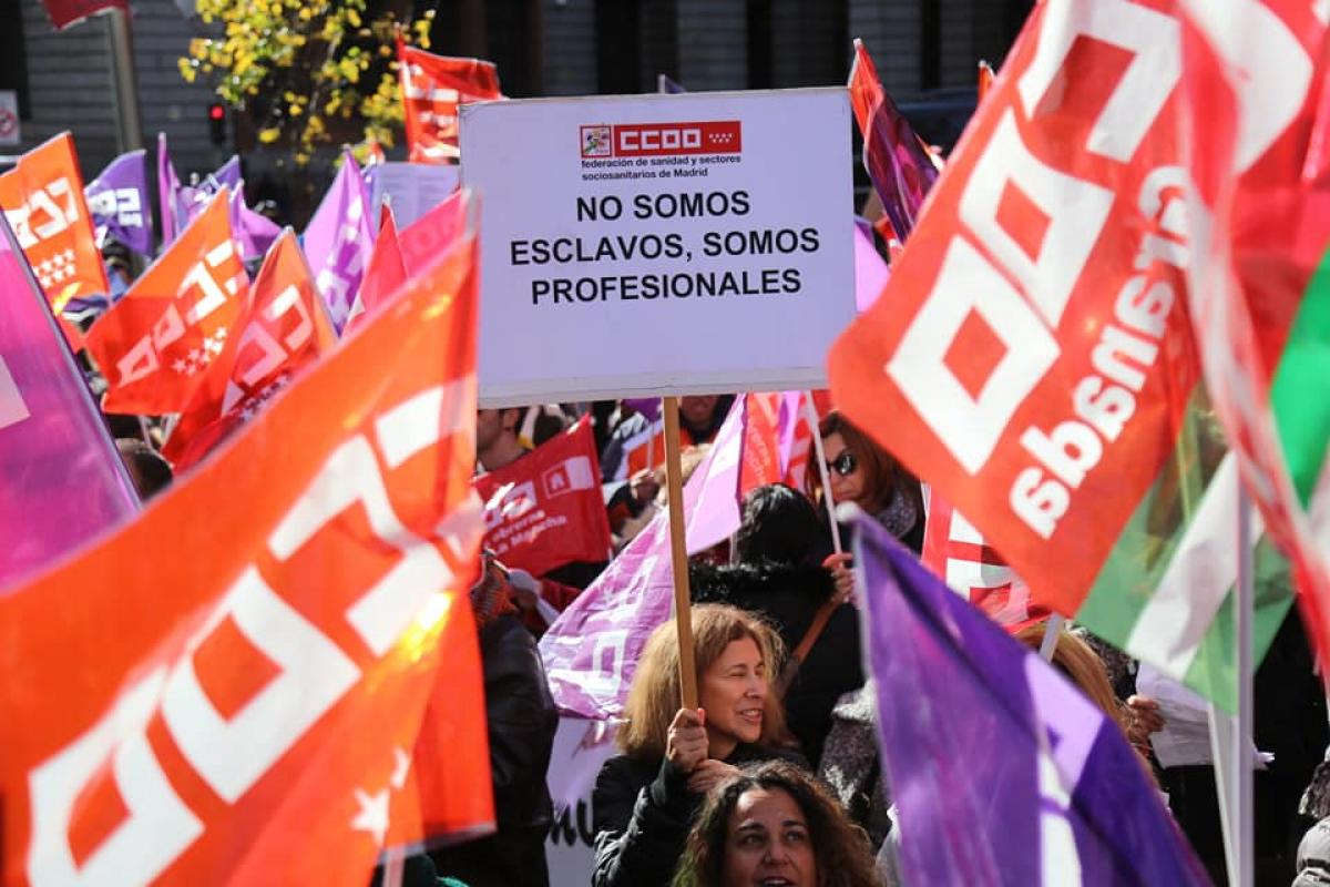 Concentracin de trabajadoras de la Dependencia en Madrid para exigir mejoras salariales y laborales