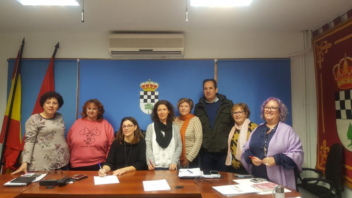 CCOO firma la carta de compromiso para la elaboracin del Plan de Igualdad en el Ayuntamiento de Nuevo Baztn