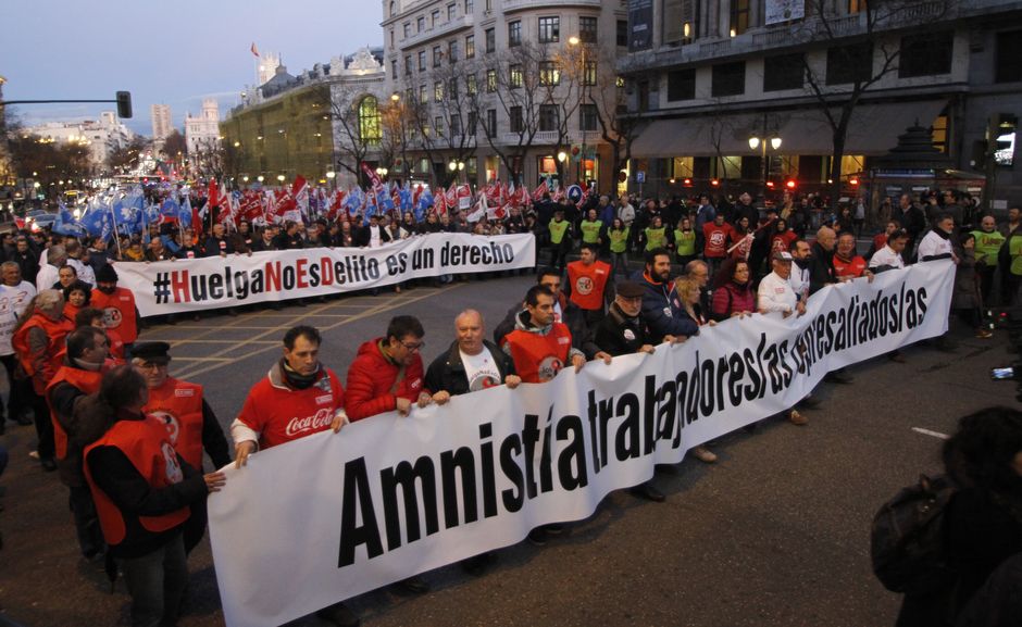 Miles de personas recorren Madrid por la amnist�a de trabajadores/as represaliados/as