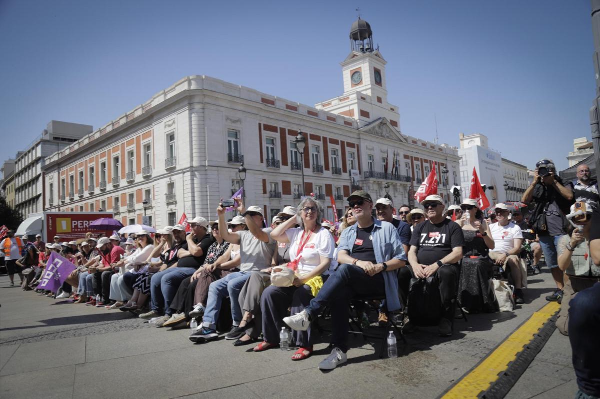 Fotogalería manifestacion "De las palabras a los hechos: respuestas"