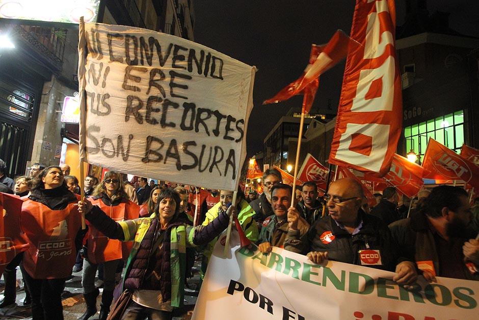 Manifestación contra el ERE de limpieza y jardinería de Madrid en 2013