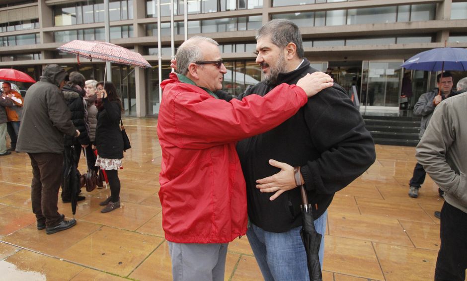 Concentración de apoyo a Pedro Galeano, en Alcalá de Henares