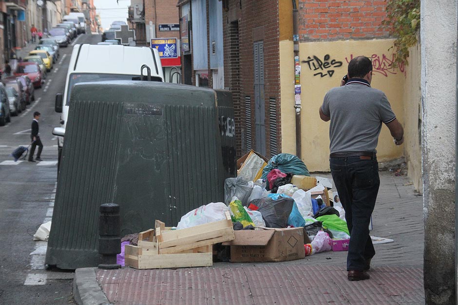 Basura en una calle de Madrid