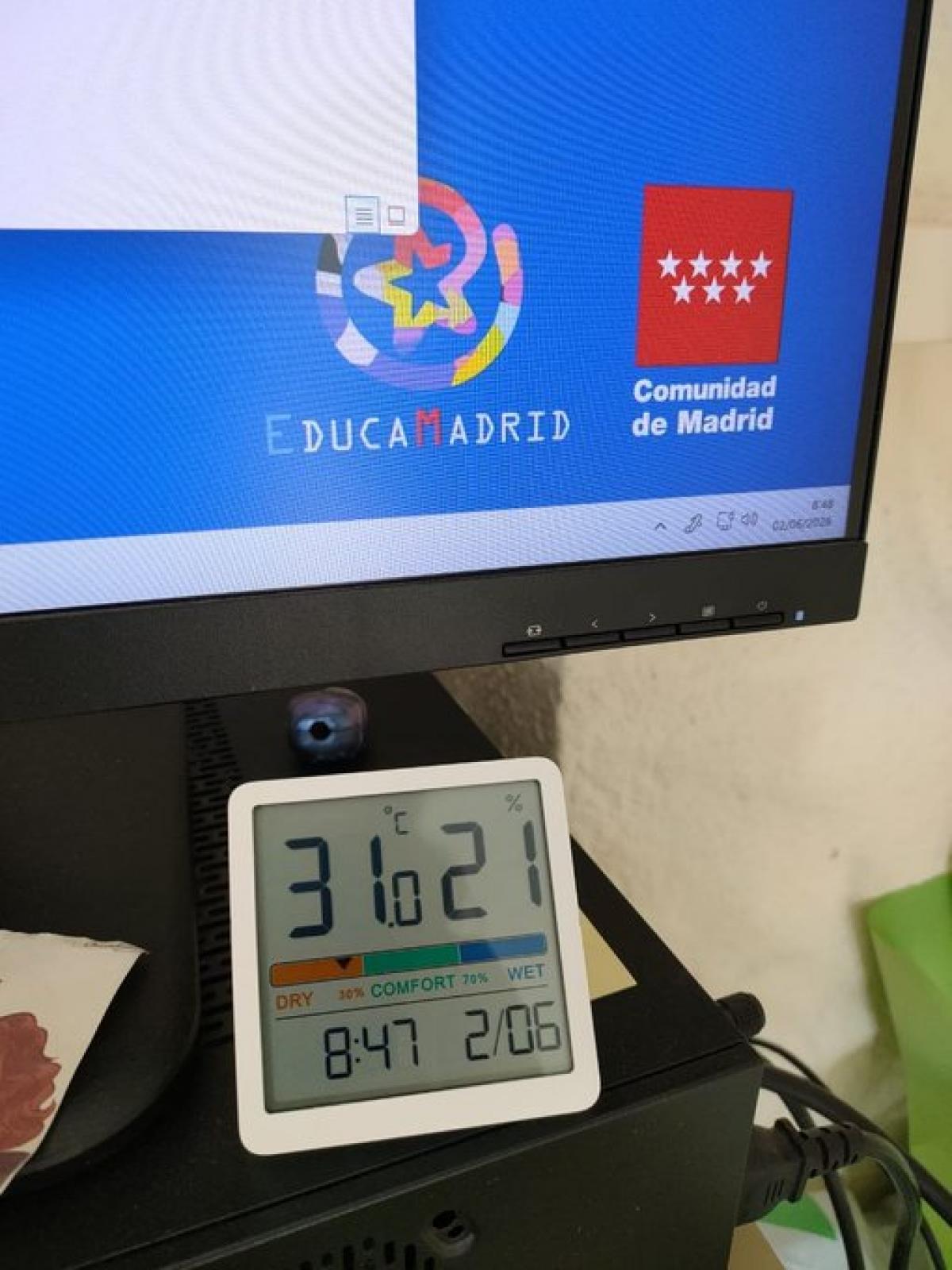 Temperatura en un aula de un instituto de la Comunidad de Madrid, a 2 de junio de 2026
