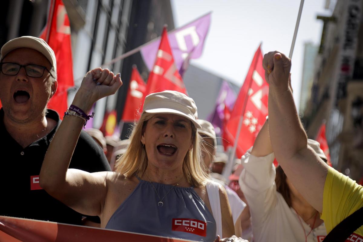 Fotogalería manifestacion "De las palabras a los hechos: respuestas"