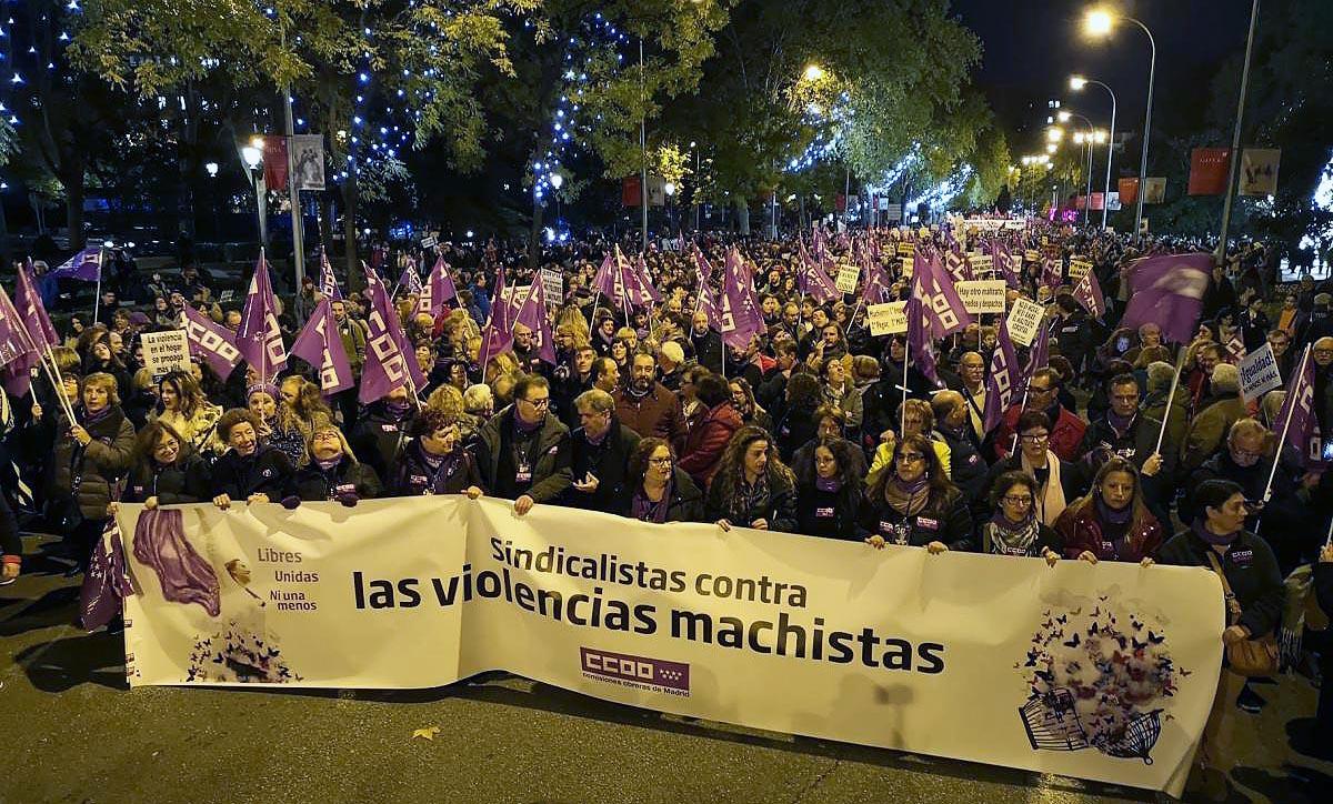 Multitudinaria manifestación en Madrid contra la violencia machista