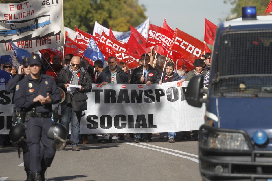 Manifestación de la plantilla de la EMT por un transporte público y de calidad 26/11/2015