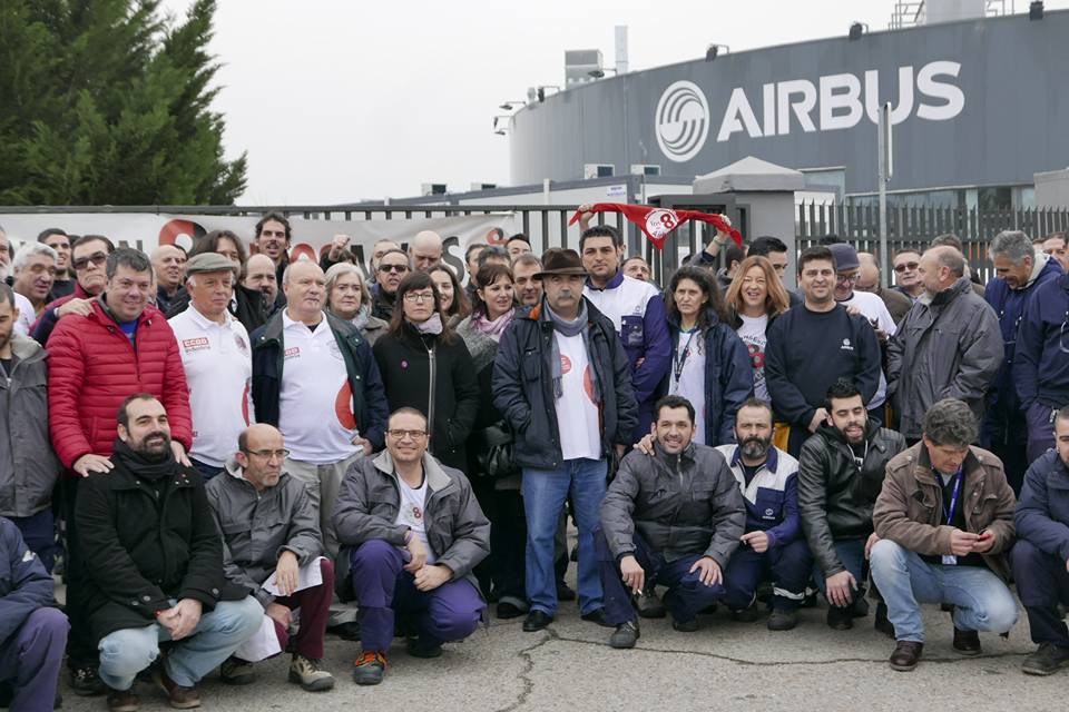 Podemos visita la fábrica de Airbus para apoyar el derecho de huelga