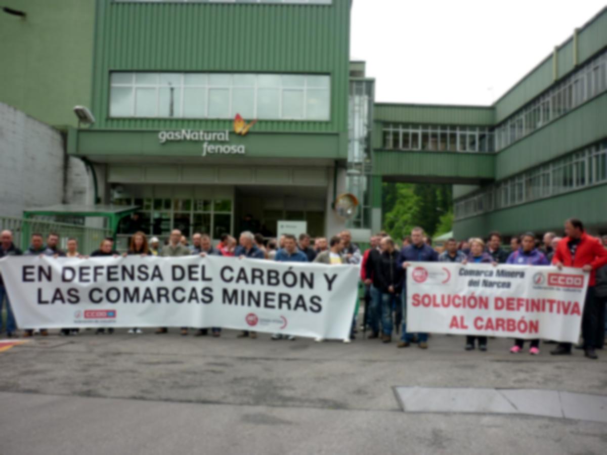 Concentración en la térmica de Soto de la Barca