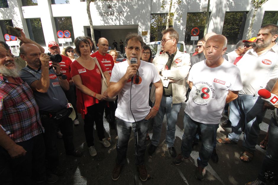 Concentración en apoyo a Juan Carlos Asenjo y en defensa del derecho de huelga