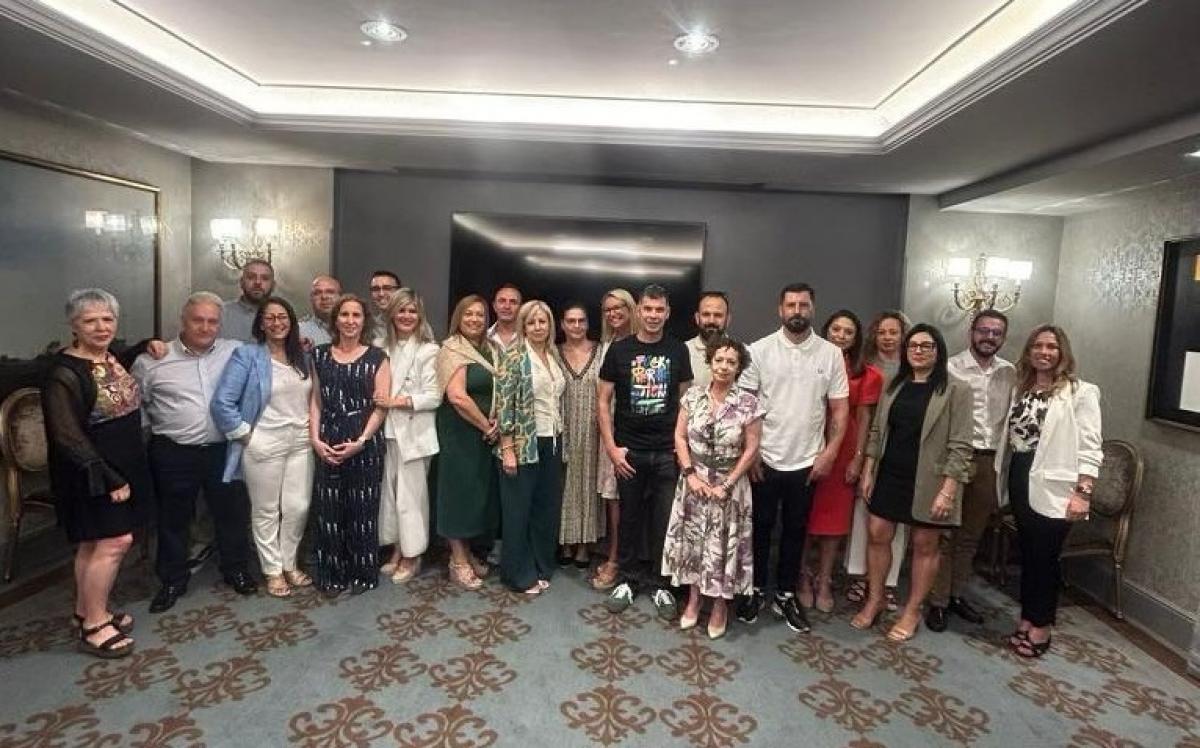 Dirección de Eviosys y organizaciones sindicales que negociaron el plan de igualdad