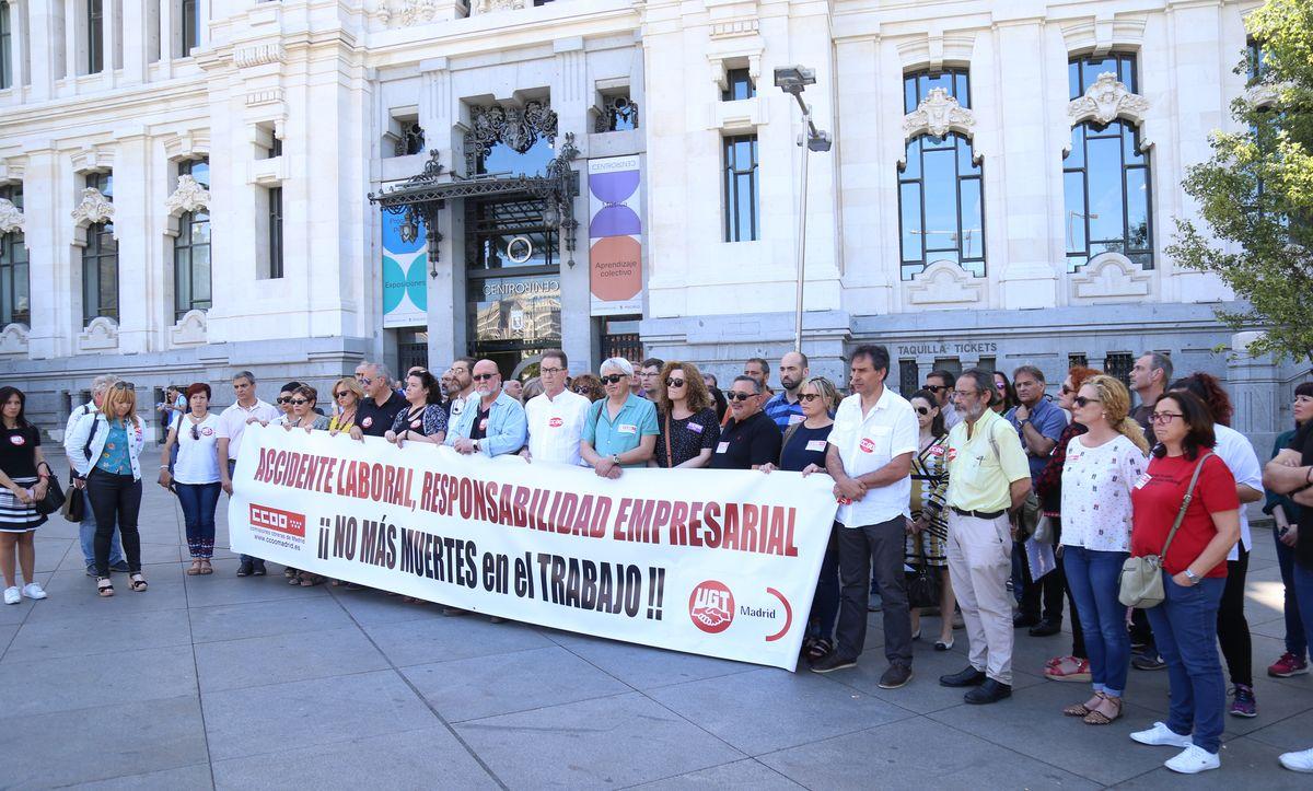 CCOO y UGT de Madrid muestran su rechazo ante la �sangr�a� de accidentes laborales