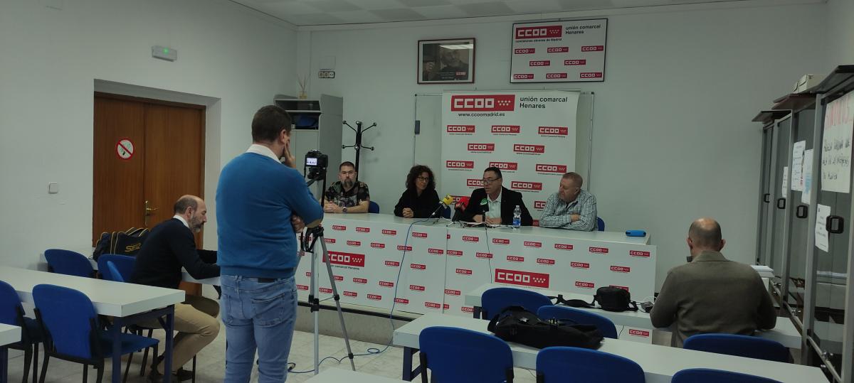 Rueda de prensa en la sede de CCOO Henares