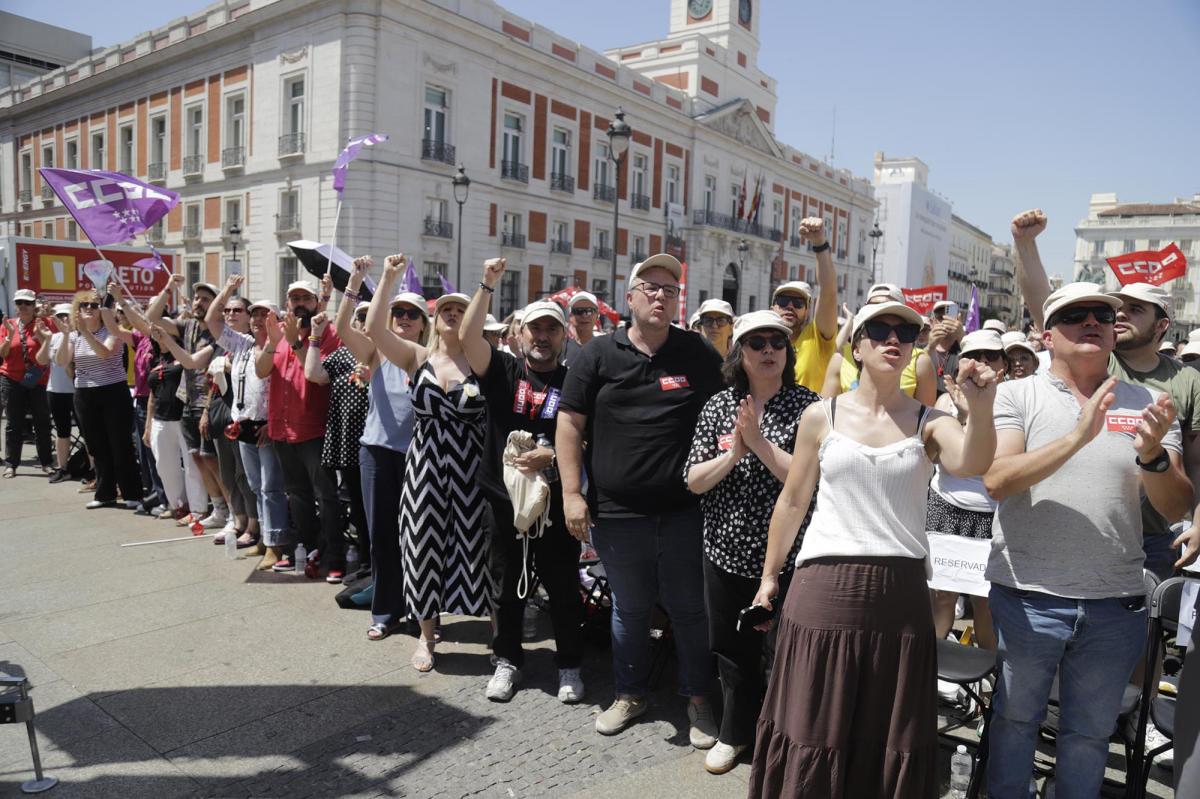 Fotogalería manifestacion "De las palabras a los hechos: respuestas"