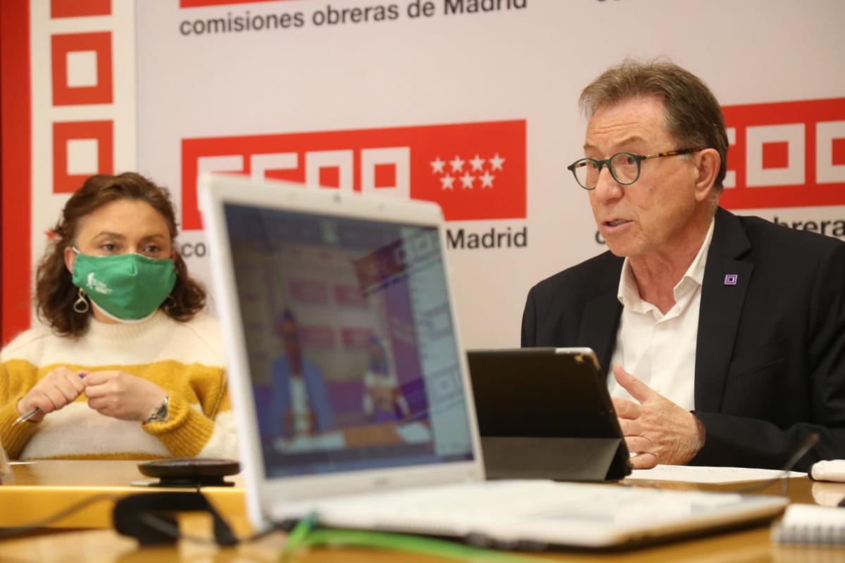 Eva Pérez y Jaime Cedrún en la presentación del informe