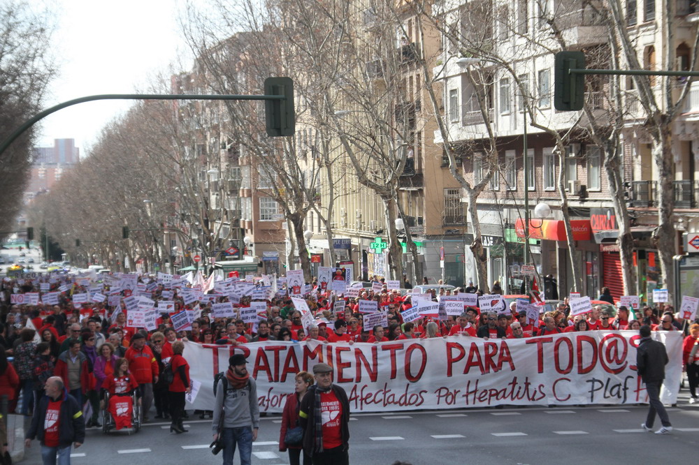 Marcha a las Cortes de afectados Hepatitis C, Madrid domingo 1-3-2015