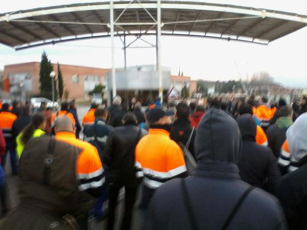 Concentración de esta mañana a las puertas de la factoría