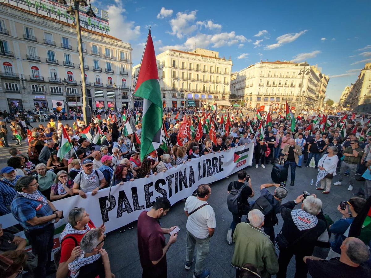 Octubre 2025. Concentración del paro laboral contra el genocidio de Gaza, en la Puerta del Sol de Madrid