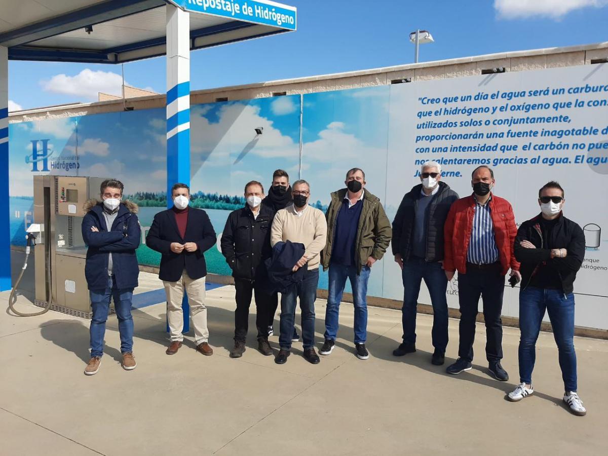 visita de CCOO de Industria al Centro Nacional de Hidrógeno