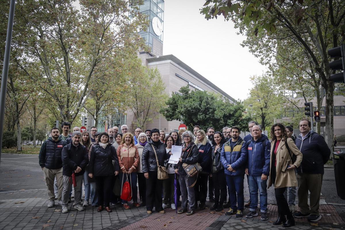Octubre 2025. Presentación de ILP por el derecho a la vivienda digna en la Comunidad de Madrid