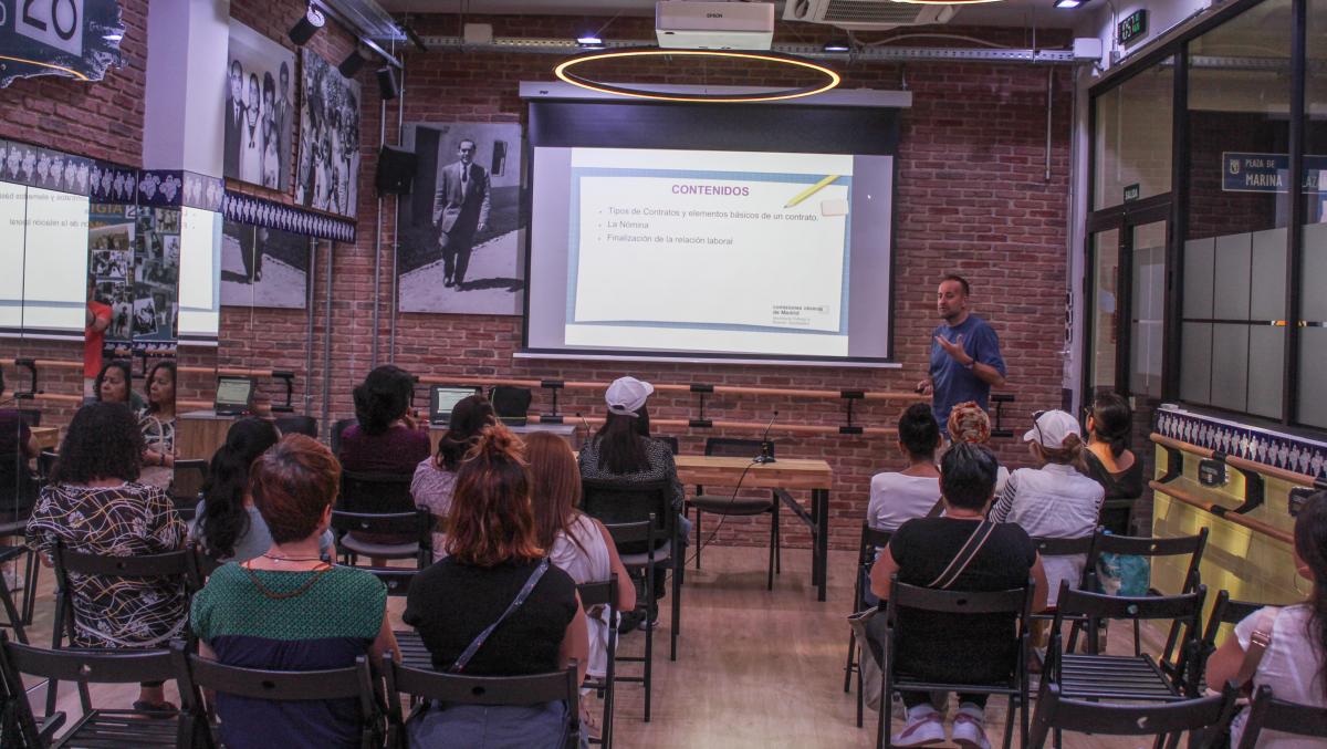 Taller Derechos Laborales en Feria de Empleo Asociación Rumiñahui