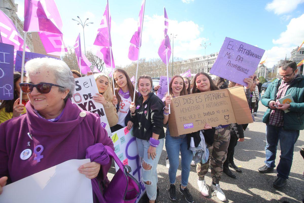 8M Día Internacional de la Mujer Trabajadora, concentración en Cibeles