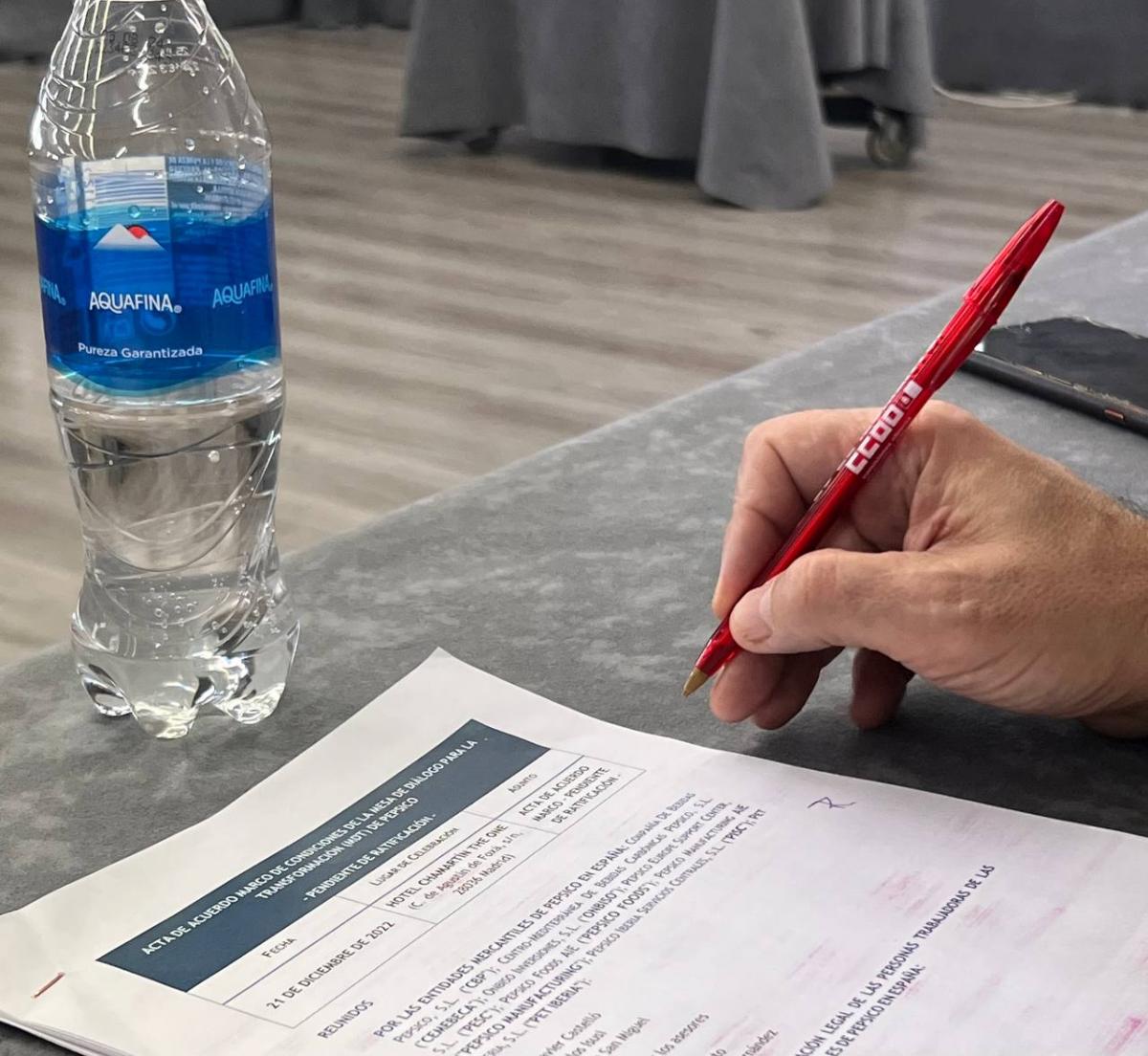 Firma del preacuerdo