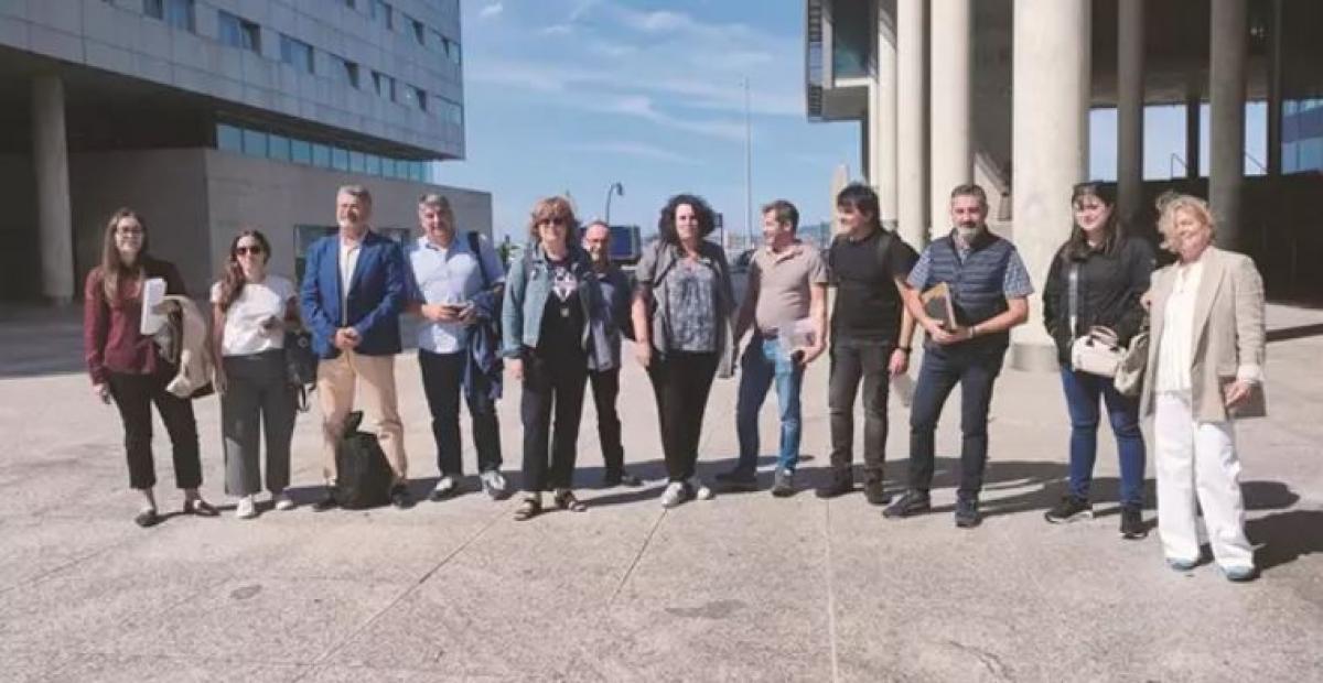 Representantes de la plantilla, en la constitución de la mesa negociadora. Foto: Europa Press