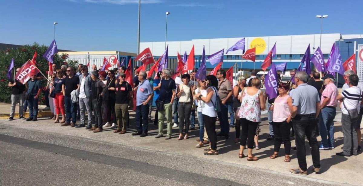 En octubre de 2018 CCOO se concentró ante Uvesa contra el fraude de los falsos autónomos