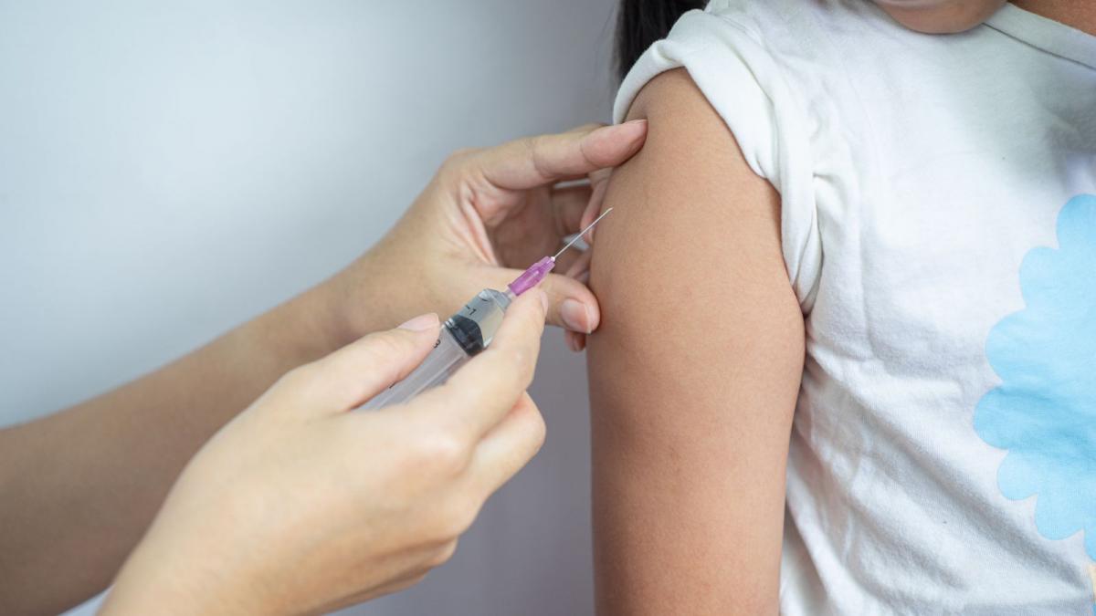 CCOO Madrid denuncia la falta de personal de enfermería en cuatro colegios públicos de Puente de Vallecas