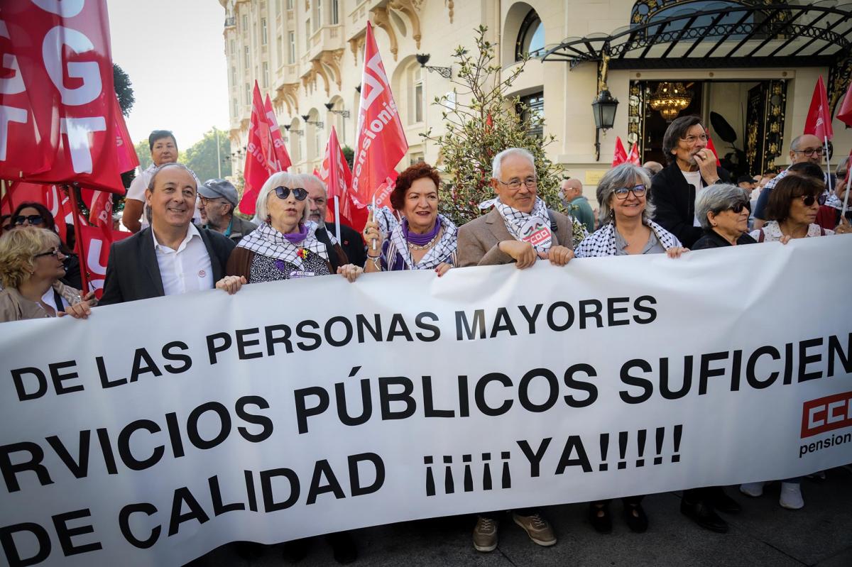 Octubre 2025. Concentración por el Día del Pensionista, frente al Congreso de Los Diputados