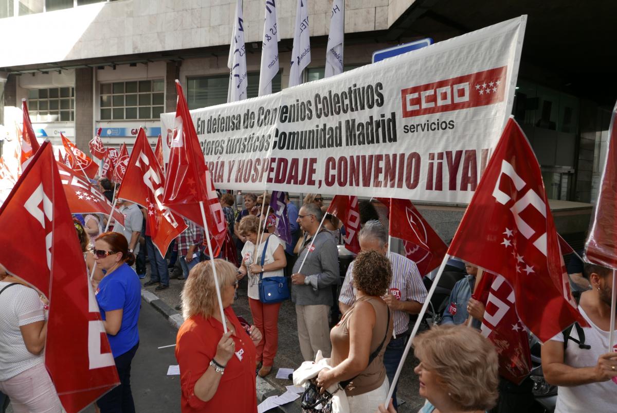 Concentraci�n en defensa de los convenios de hosteler�a y hospedaje en Madrid