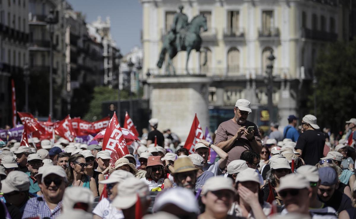 Fotogalería manifestacion "De las palabras a los hechos: respuestas"
